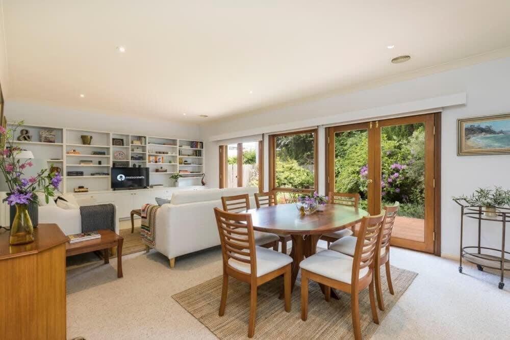 3 Bdrm 2 Bthrm House Close To Canberra Cbd & Anu 외부 사진