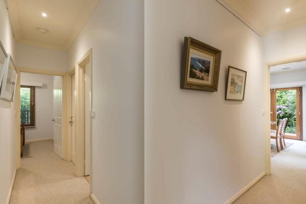 3 Bdrm 2 Bthrm House Close To Canberra Cbd & Anu 외부 사진