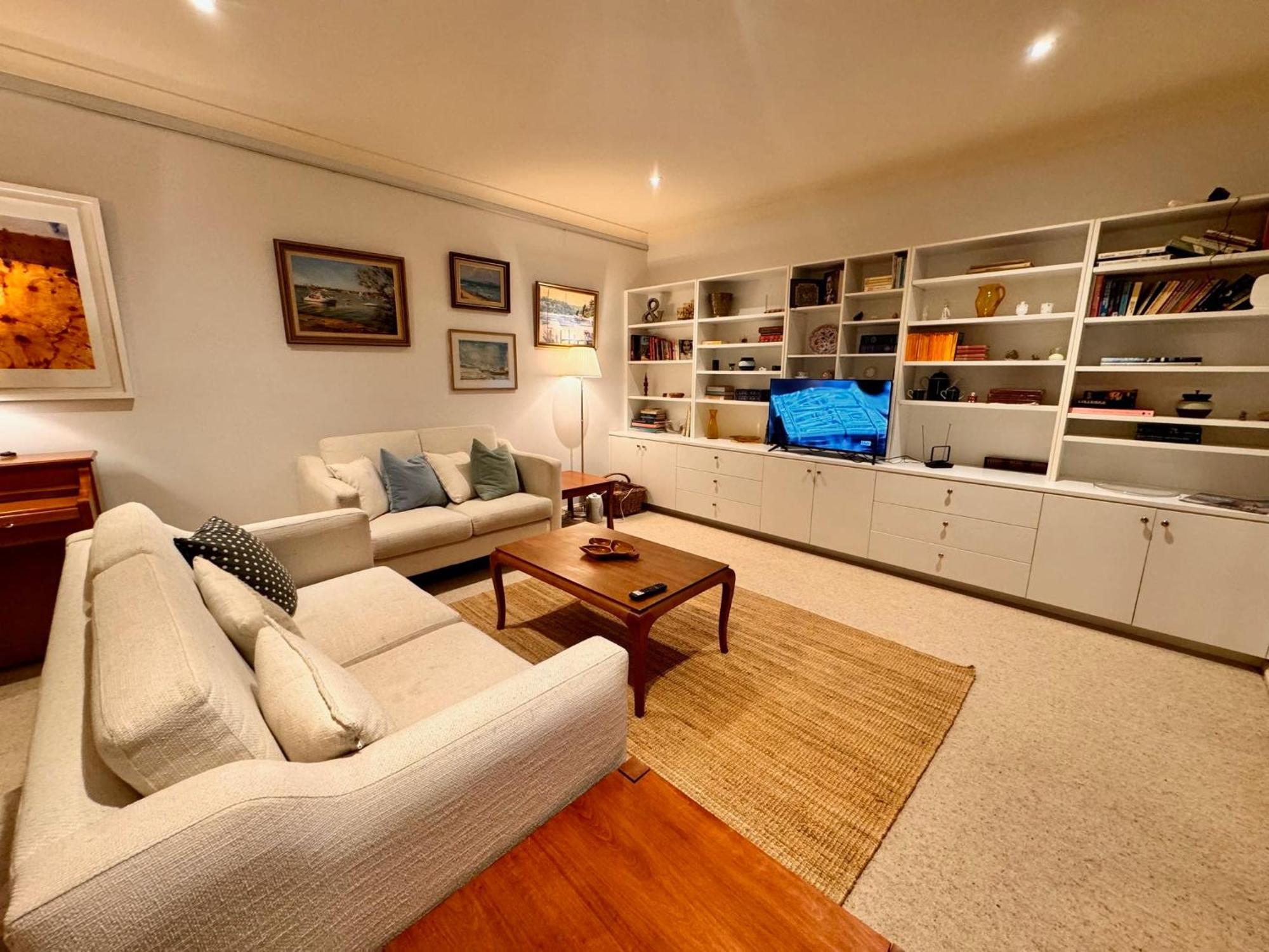 3 Bdrm 2 Bthrm House Close To Canberra Cbd & Anu 외부 사진